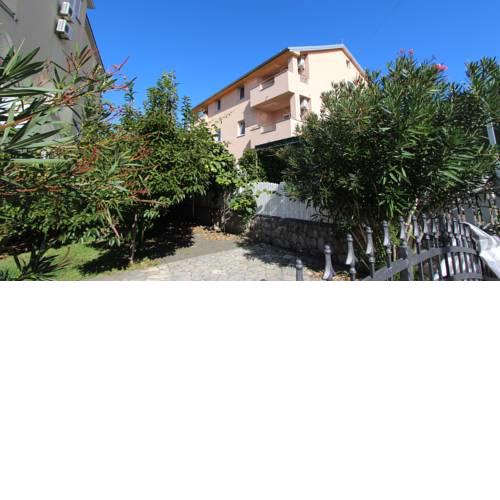 Apartment in Malinska/Insel Krk 39490