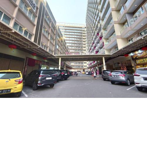 Apartment in Nagoya Thamrin City, Tower A, 9th Floor, No 11 in Lubuk Baja Favehotel
