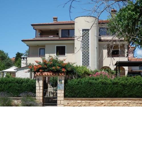 Apartment in Rovinj with Terrace, Air conditioning, Wi-Fi (3483-4)