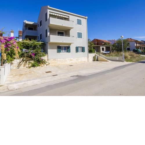 Apartment in Stari Grad (Hvar) with Balcony, Air condition, Washing machine (3694-1)