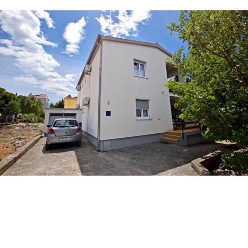 Apartment in Starigrad-Paklenica 40050