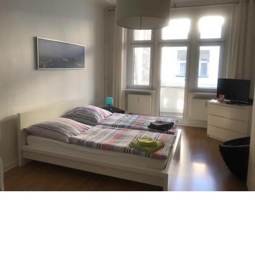 Apartment in the City / Prenzlauer Berg (15)