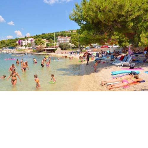 Apartment in Trogir with sea view, balcony, air conditioning, Wi-Fi (4786-3)