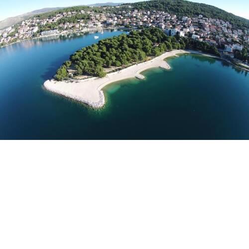 Apartment in Trogir with sea view, balcony, air conditioning, WiFi (4904-2)