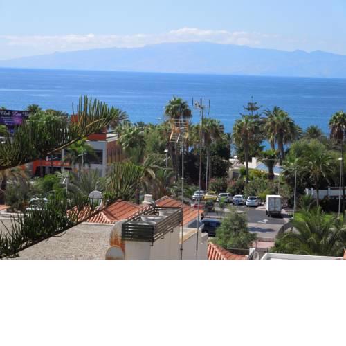 Apartment Jacaranda close to the beach, sea-view, pool, wifi, SAT-TV