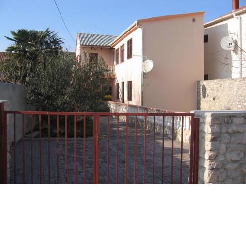 Apartment Jakov