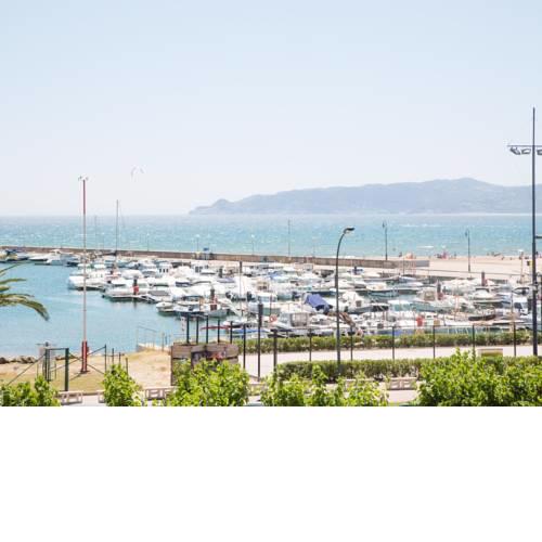 Apartment La Platja