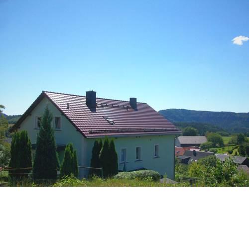 Cozy Apartment in Lichtenhain with Mountain View