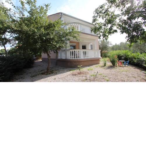 Apartment Ljudmila
