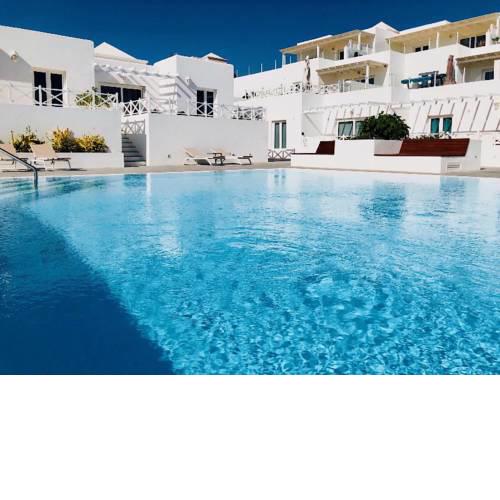 Apartment Mariposa with pool, Smart Tv, Wifi & Air Conditioning in Playa Honda