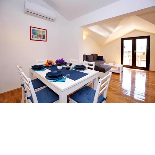 Apartment Marta