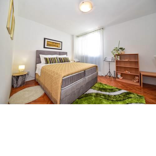 Apartment Maya 305