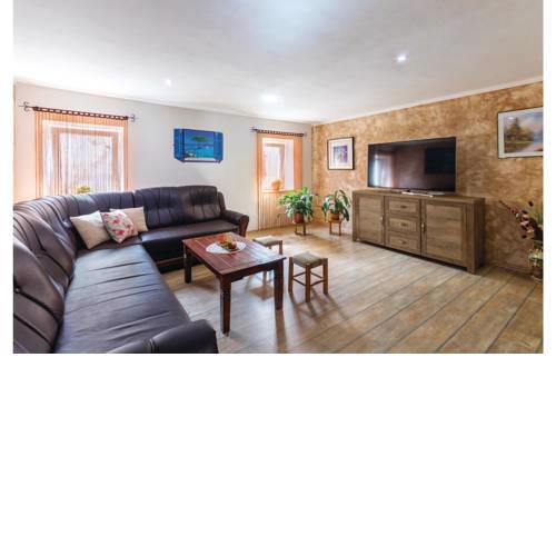 Apartment M.Dalla 02