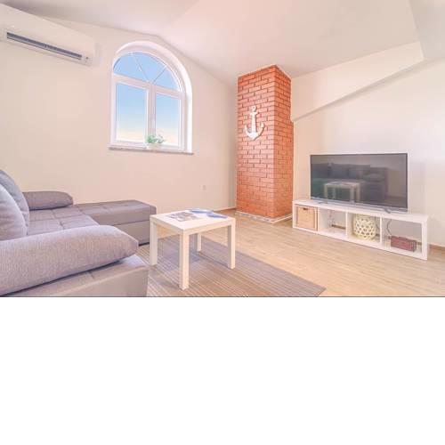 Apartment, mediterranean garden, BBQ