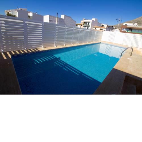Apartment near the sea with wifi and pool