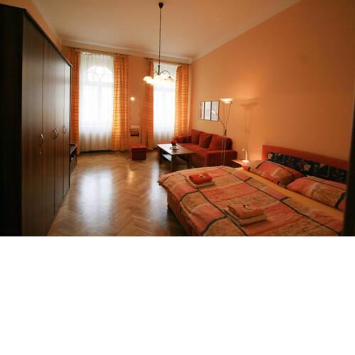 Apartment No. 19 Jaltská 3