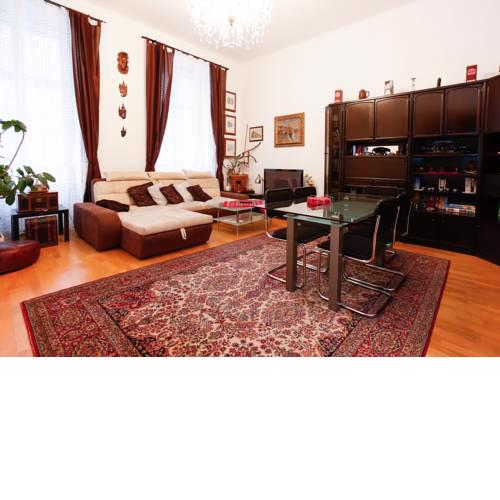Apartment Opera 3