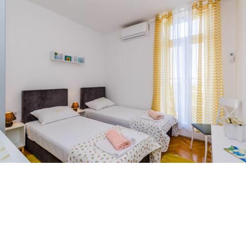 Apartment Petrana