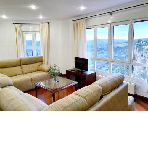 Apartment Plaza de María Auxiliadora / Calle Tenorio