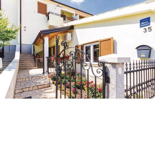 Apartment Pula with Sea View I
