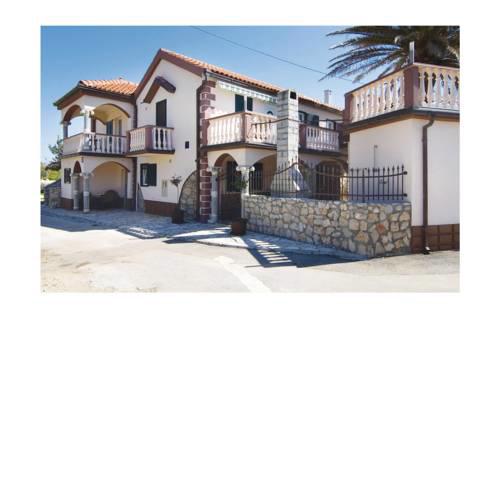Apartment Put Bunara V