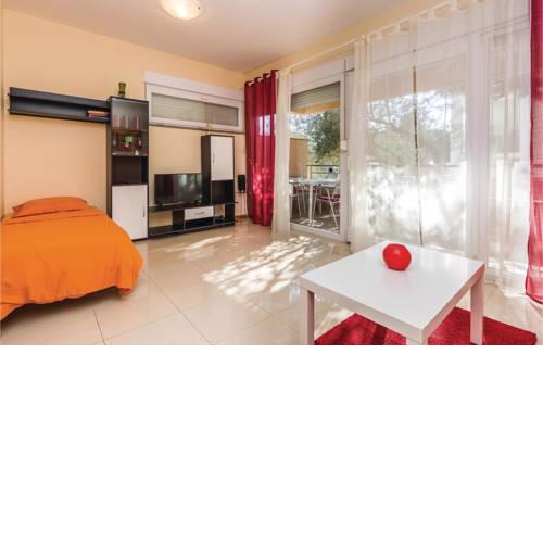 Apartment Put Mulica IV