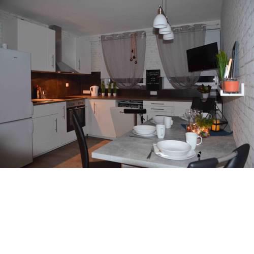 Apartment R&A Naftolin's Messe