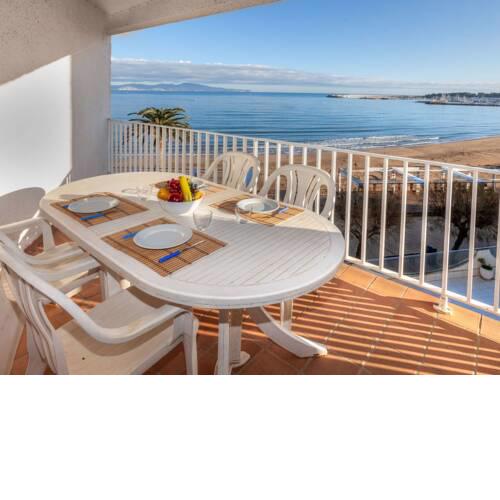 Apartment Riells Park (LES129)