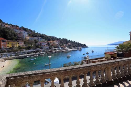 Apartment Riva 1001