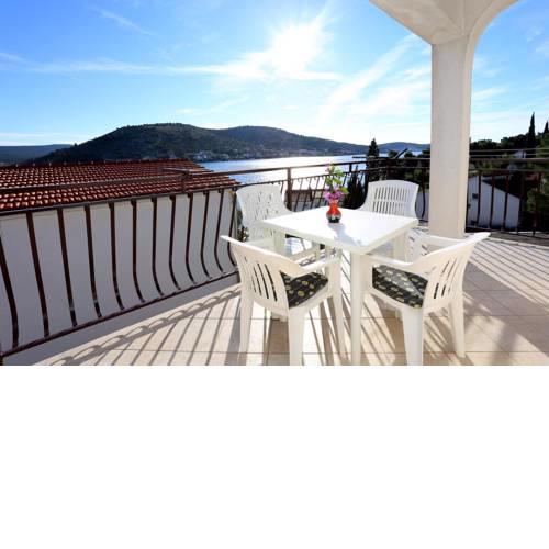 Apartment Rogoznica 10338a