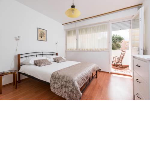 Apartment Romana