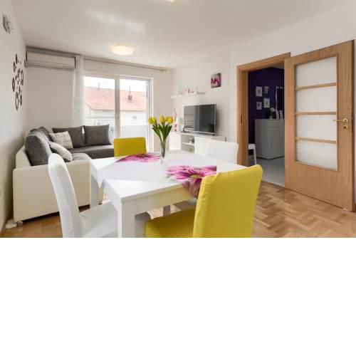 Apartment ROZA