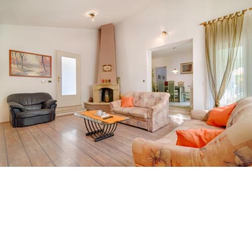 Apartment Sandra