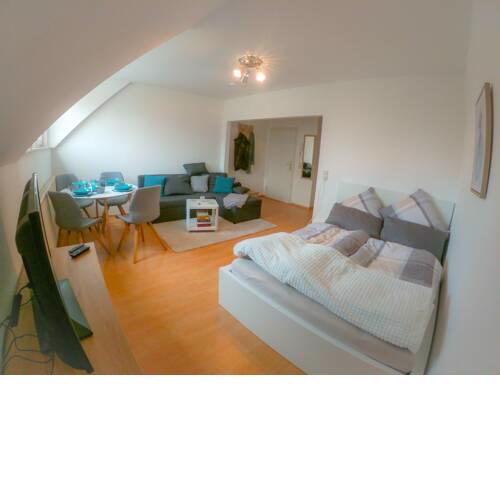 Apartment Schönfeld - bicycles and netflix