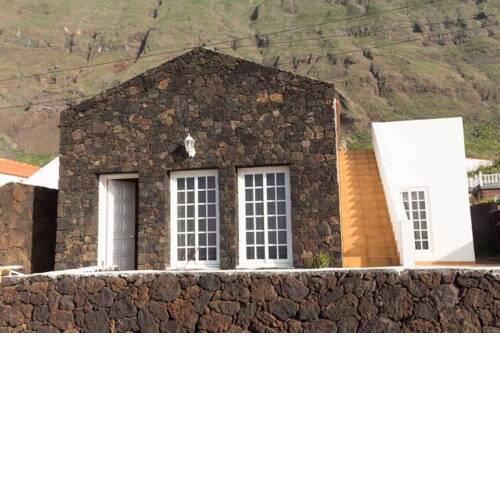 Apartment seafront
