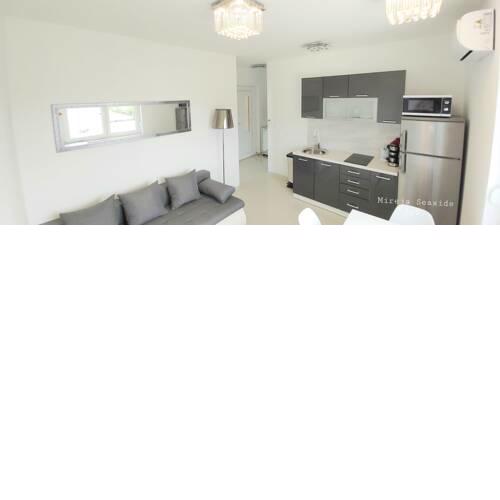 Apartment Seaside Mireja