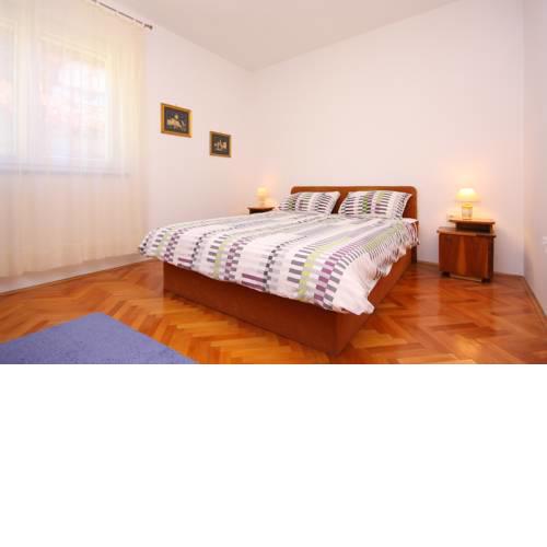 Apartment Spacious & Seaview