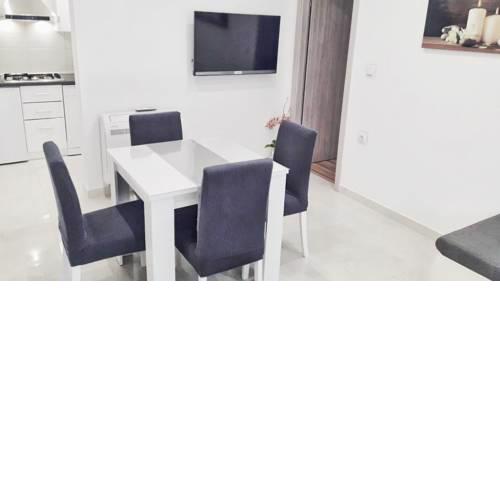 Apartment Srima