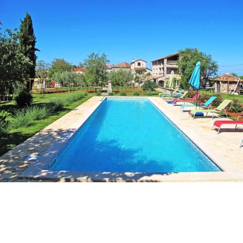 Apartment Tireli (PRC147)