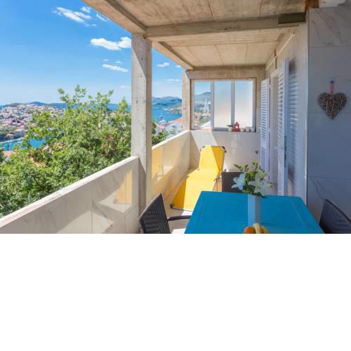 Apartment Tomazin
