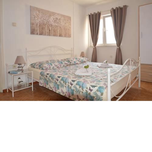 Apartment Toni