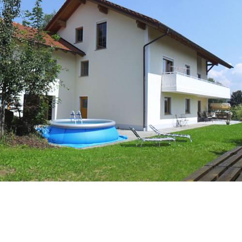 Cozy Apartment in Prackenbach with Swimming Pool