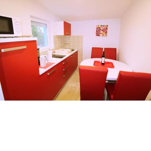 Apartment Velenik 2