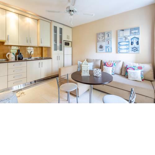 Apartment Versalles By Ramsol
