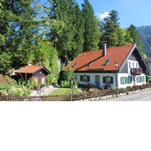 Apartment Villa Asih
