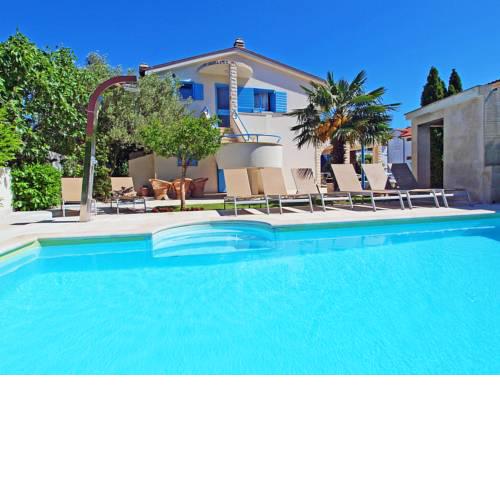 Apartment Villa Pina-2