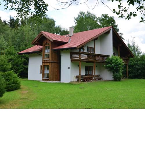 Modern Holiday Home in Bischofsmais with Balcony