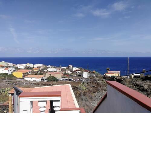 Apartment with 2 bedrooms in La Caleta with wonderful sea view and furnished terrace