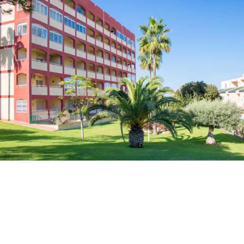 Apartment with a Garden View and Swimming Pool ER-101
