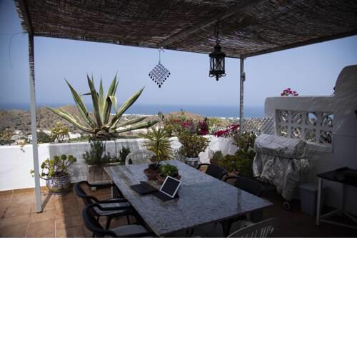 Apartment with a great terrace and views
